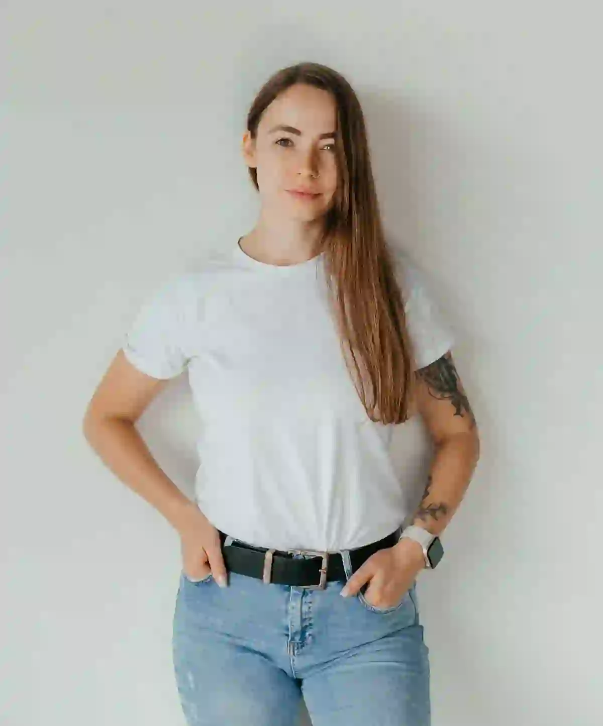 Christina Meshko - викладач англійської мови, магістр філології, 11+ років досвіду